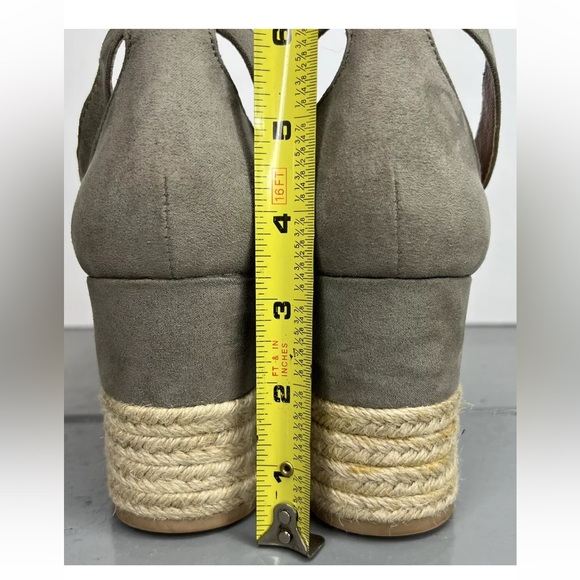 Steve Madden Size 8.5 Genuine Suede Apolo Espadrille Wedge Sandals Gray/Grn NWOT - Picture 6 of 8